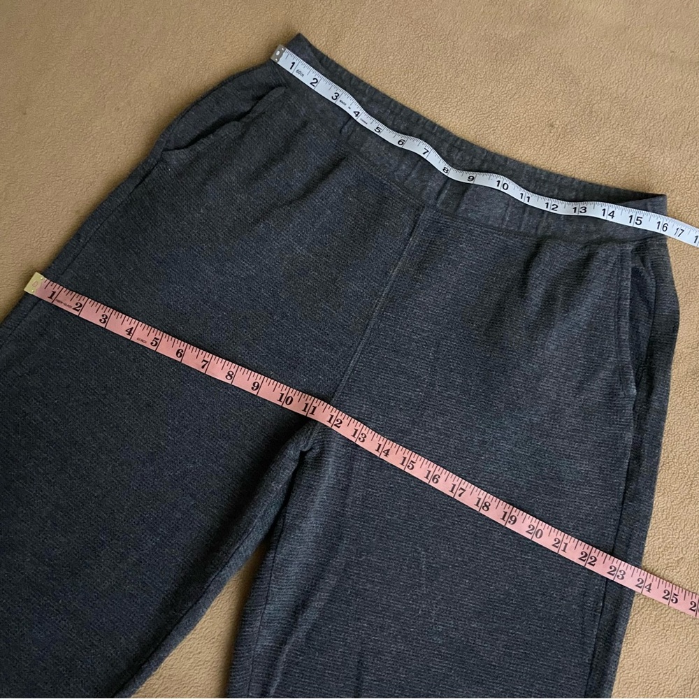 Uniqlo Gray Knit Wide Leg Lounge Pants - Picture 8 of 10